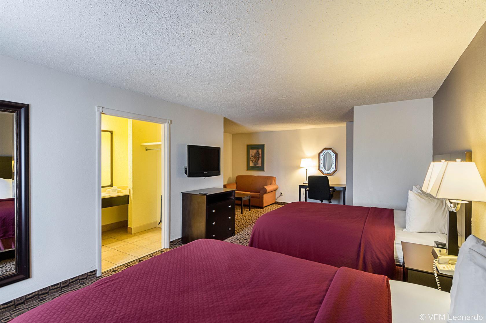 Coratel Plus Suites Wichita West Airport エクステリア 写真