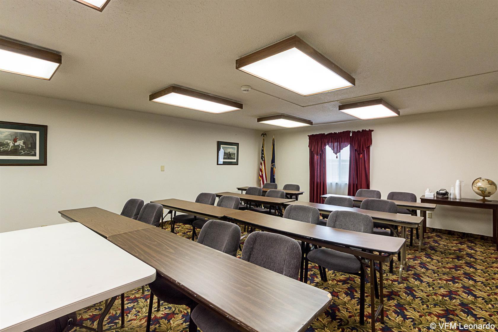 Coratel Plus Suites Wichita West Airport エクステリア 写真
