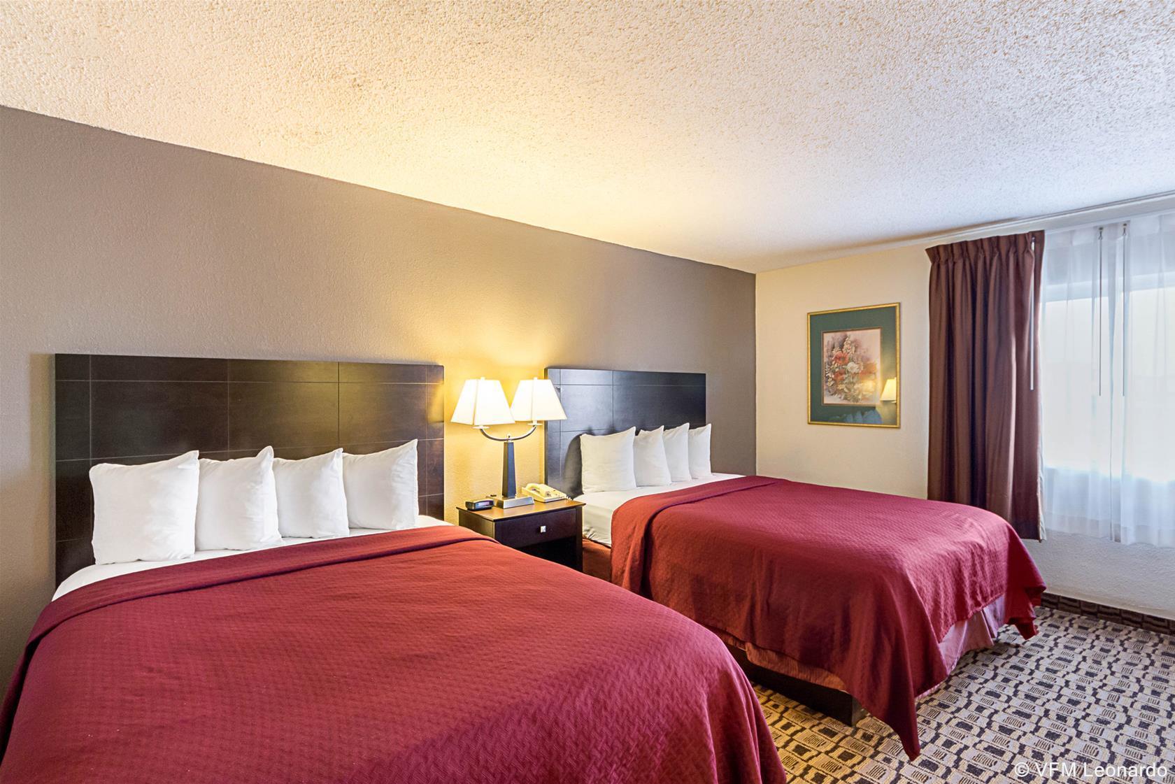 Coratel Plus Suites Wichita West Airport エクステリア 写真